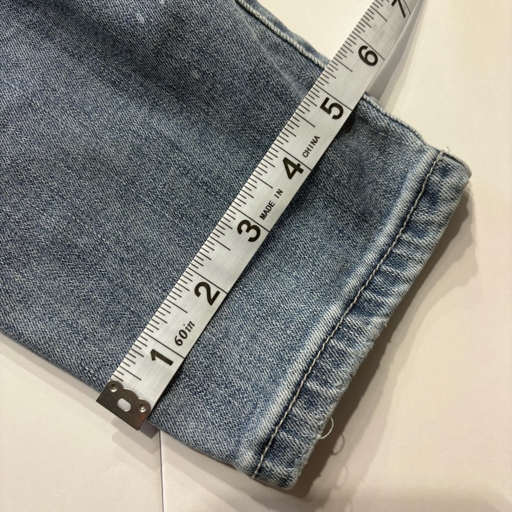 Judy Blue Relaxed Fit Distressed Jeans Size 31 Medium Wash - Picture 12 of 13